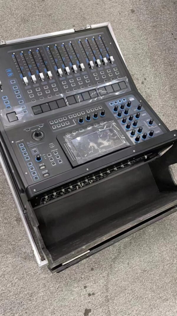 Radiosharke MQ22- 20 Channels Digital Mixer - Image 3